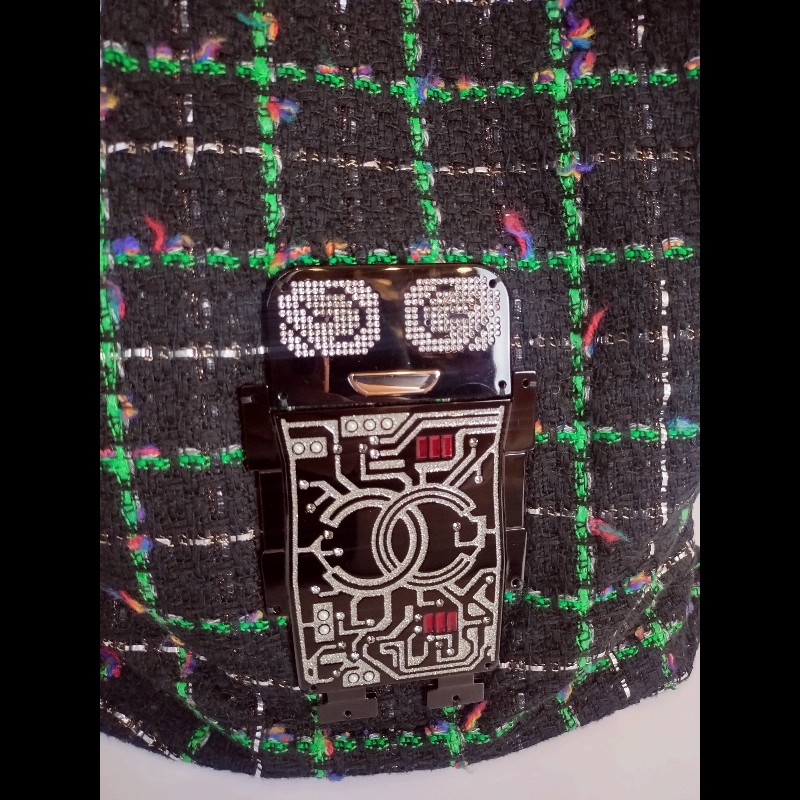 Chanel 黑綠毛呢布機器人水鑽直式托特包-2