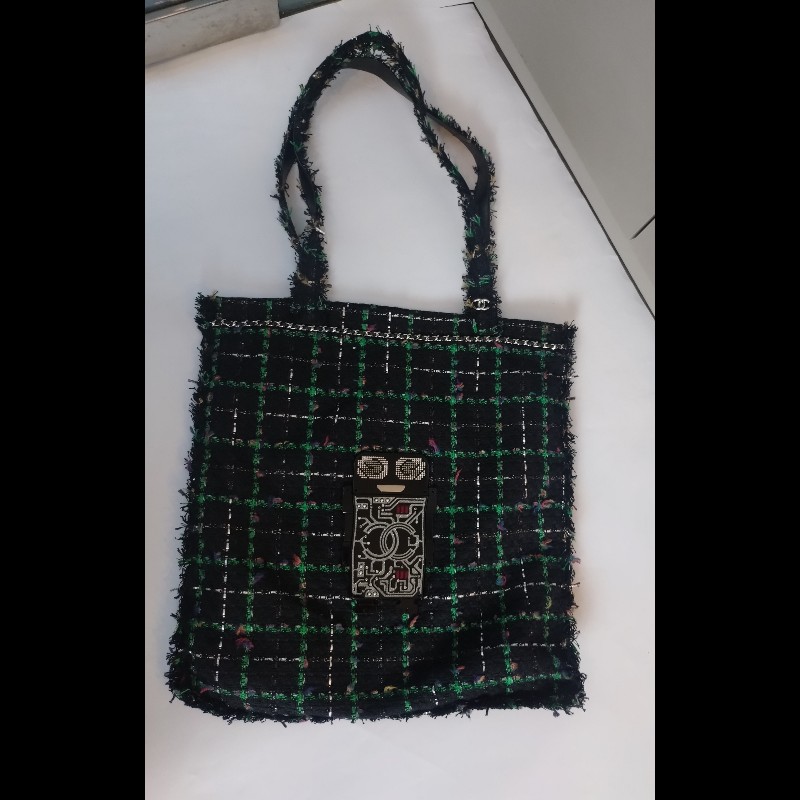 Chanel 黑綠毛呢布機器人水鑽直式托特包-3