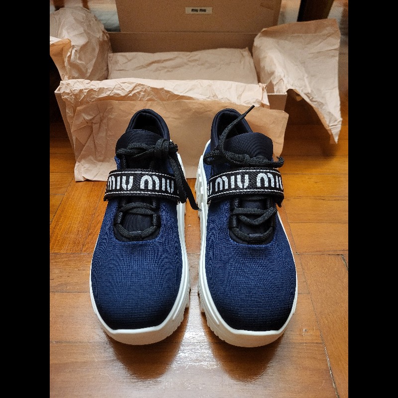 99新 Miu Miu 軍藍色運動款厚底鞋 歐37碼-2