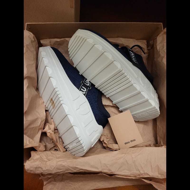 99新 Miu Miu 軍藍色運動款厚底鞋 歐37碼-7