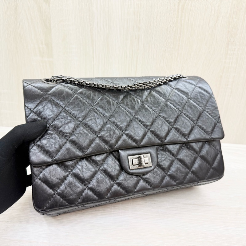 chanel 🖤（專櫃416300）黑色揉製牛皮仿舊銀扣2.55/28CM-13