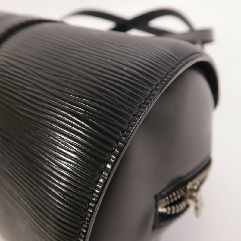 LOUIS VUITTON Epi Soufflot銀扣肩背袋-12