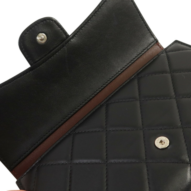 CHANEL 羊皮皮革Long Wallet銀扣長錢包-17