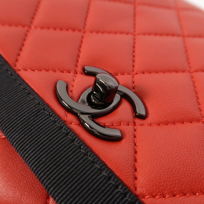 CHANEL 羊皮皮革Chain Shoulder鏈帶肩背袋-12