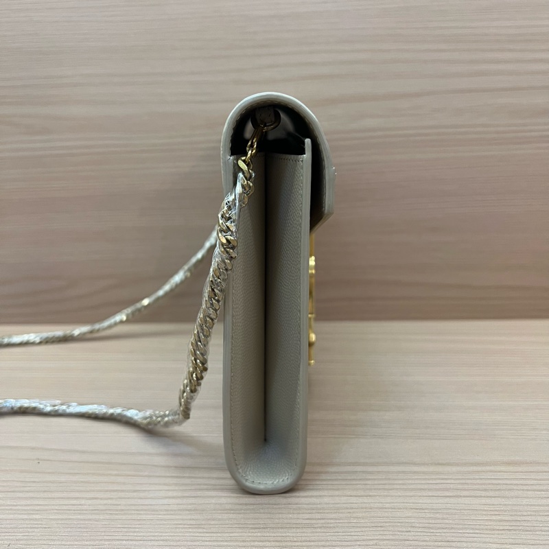 NO:324 Ysl 荔枝紋 奶茶色金标Logo信封包-2