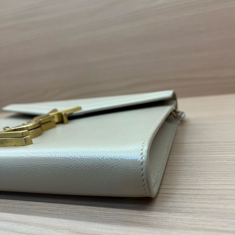 NO:324 Ysl 荔枝紋 奶茶色金标Logo信封包-6