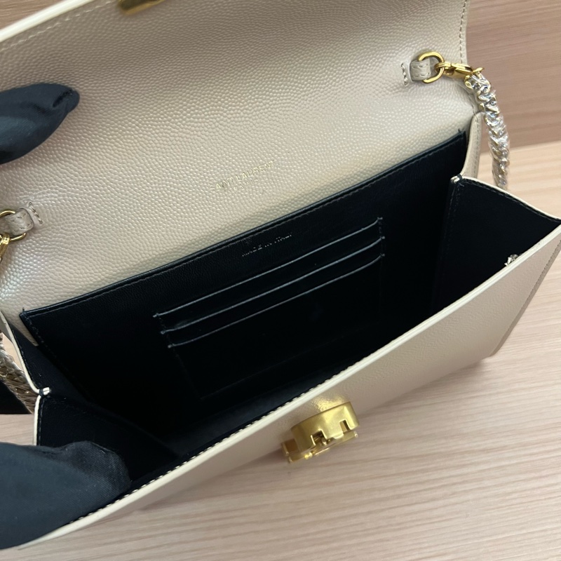 NO:324 Ysl 荔枝紋 奶茶色金标Logo信封包-9