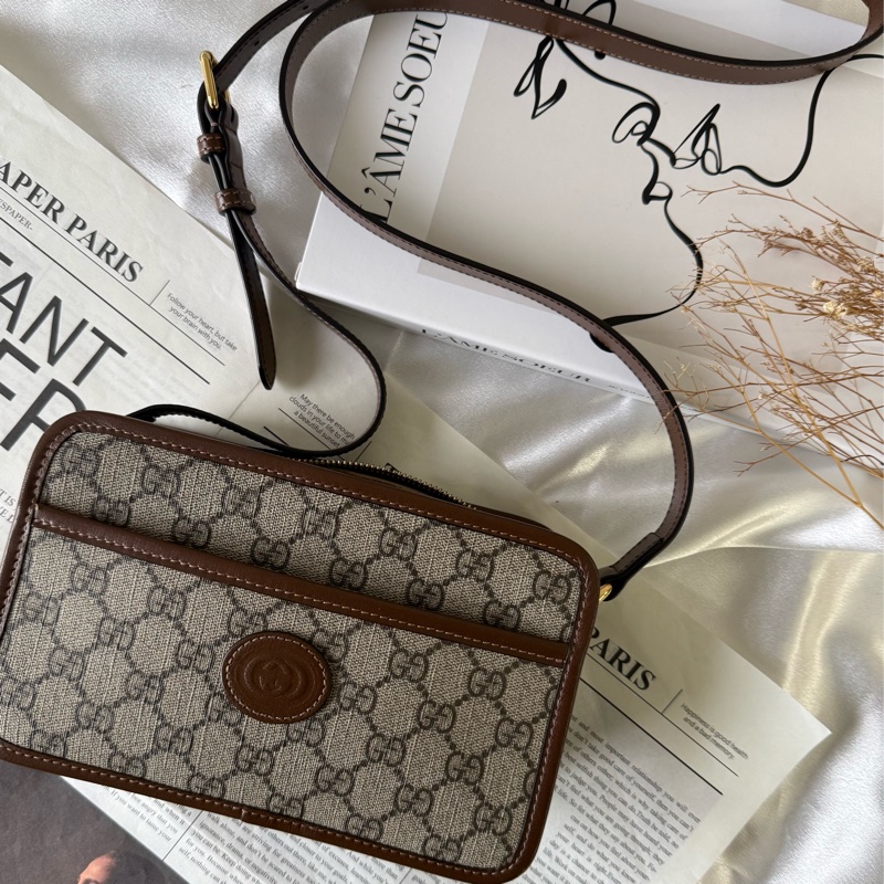 Interlocking G 塗層帆布拉鍊迷你斜背包(棕色)-0