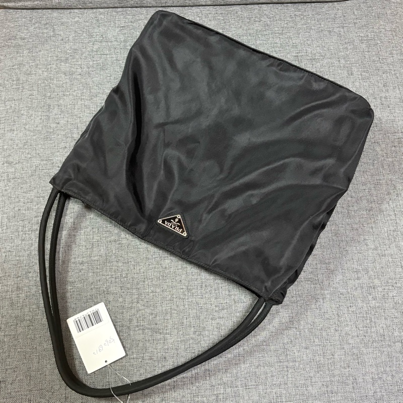 Prada 經典黑色尼龍托特包 Nylon tote bag 單肩包 手提包 28cm-1