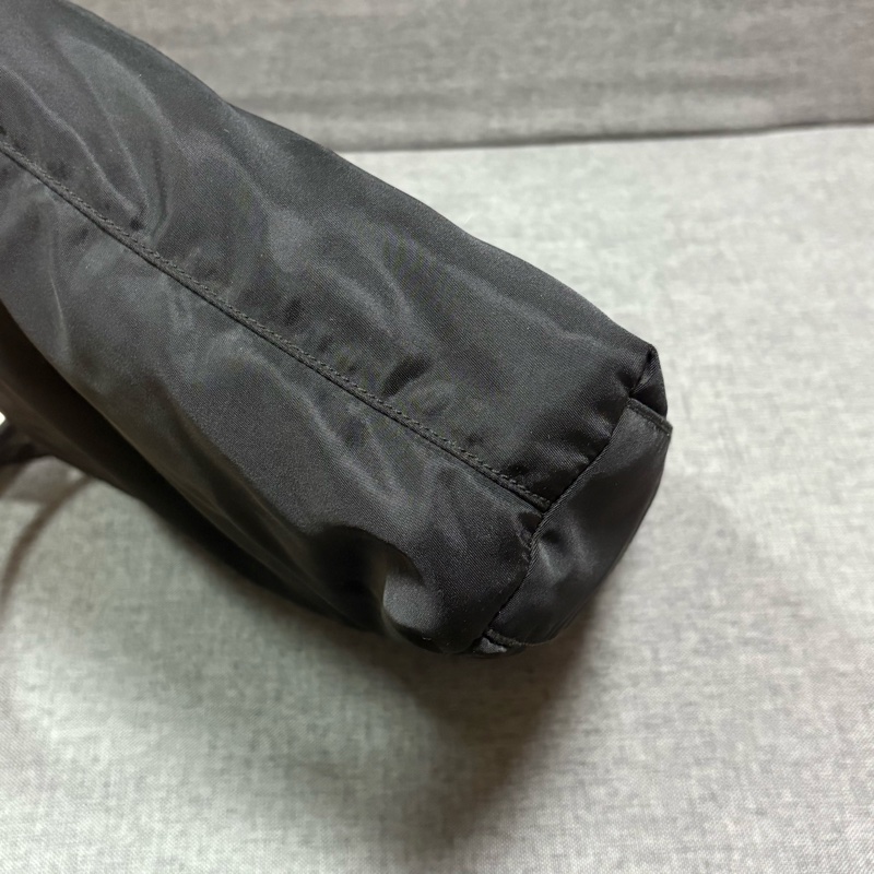 Prada 經典黑色尼龍托特包 Nylon tote bag 單肩包 手提包 28cm-6