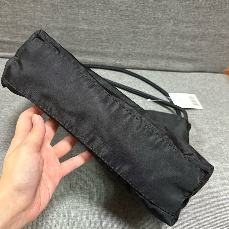 Prada 經典黑色尼龍托特包 Nylon tote bag 單肩包 手提包 28cm-7