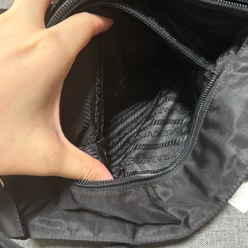 Prada 經典黑色尼龍托特包 Nylon tote bag 單肩包 手提包 28cm-21