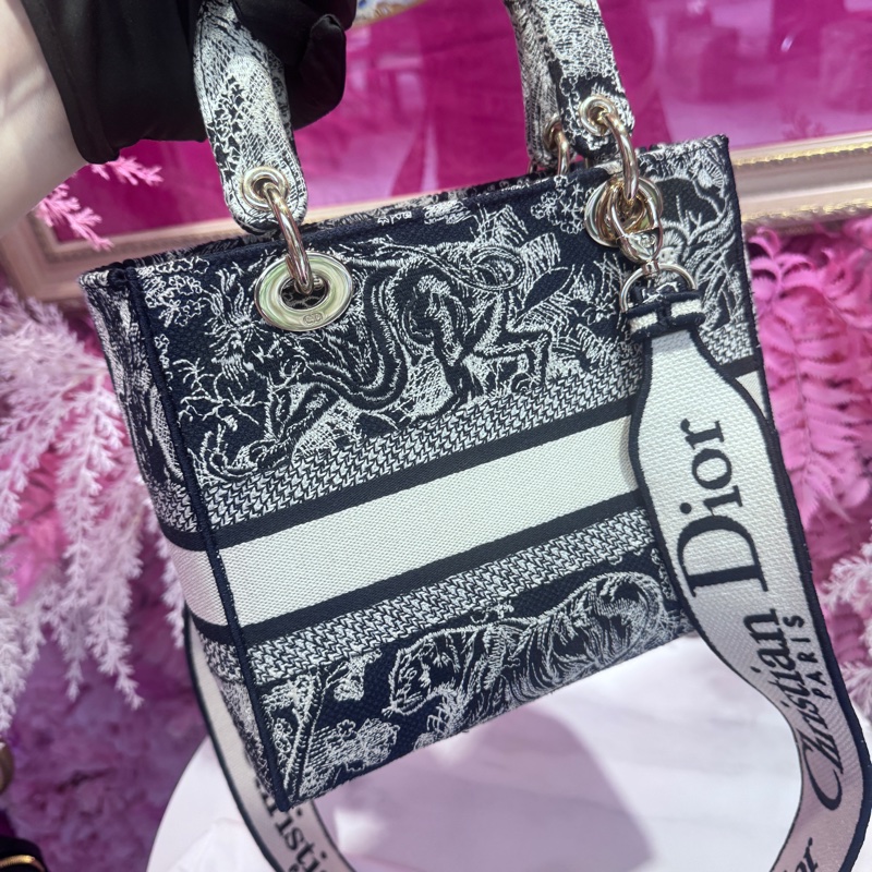 Dior 刺繡黛妃包5格/王吉娜古董精品-4
