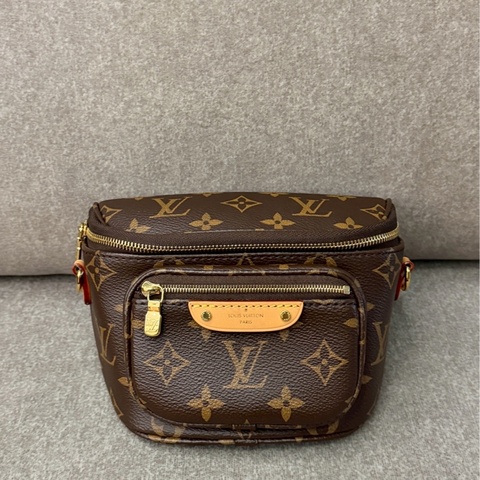 LV 老花mini bumbag