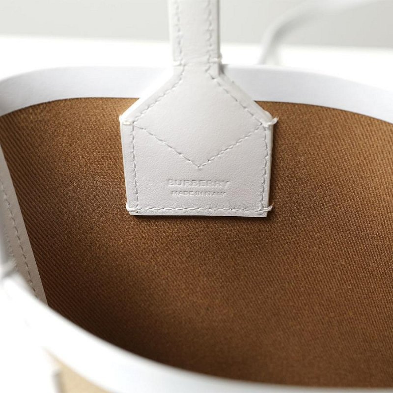 💎Han's house精品服飾💎Burberry 水桶包  手提包-1