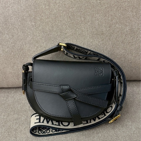 Loewe黑色gate mini