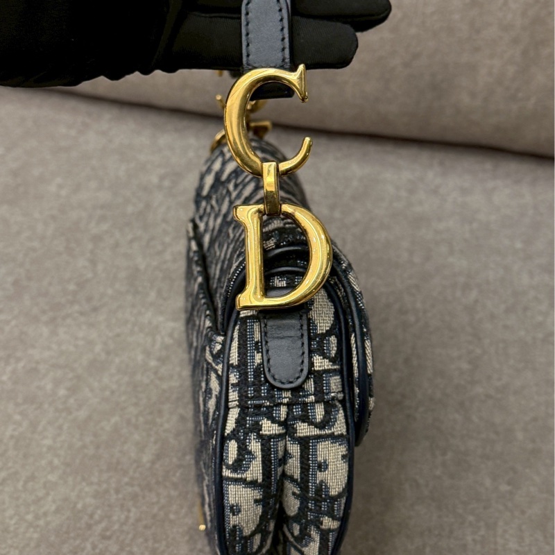 DIOR老花馬鞍手提包-6