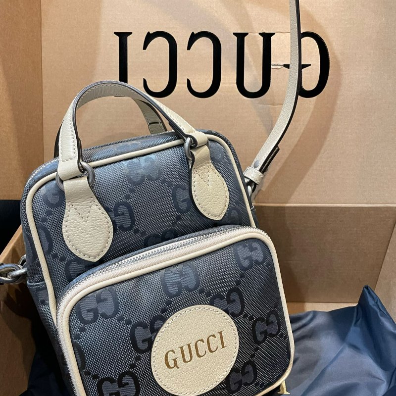 💎Han's house精品服飾💎Gucci Off The Grid系列 肩背包 側背包 625850 古馳 現貨 原價41000-0