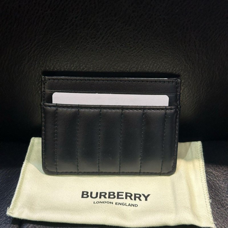 💎Han's house精品服飾💎Burberry Lola 羔羊皮 卡 包 10X7.5CM 義大利製 現貨 原價9300-2