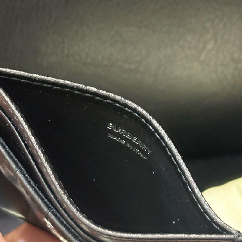 💎Han's house精品服飾💎Burberry Lola 羔羊皮 卡 包 10X7.5CM 義大利製 現貨 原價9300-3