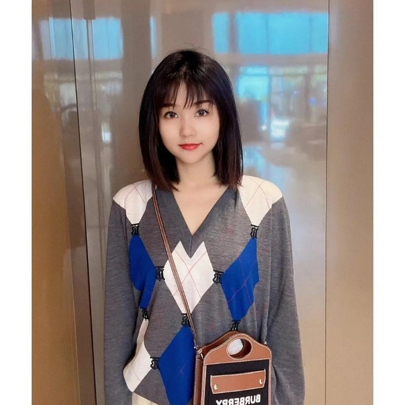 💎Han's house精品服飾💎Burberry Pocket 帆布包 斜背包 迷你 17x13x2.5cm 現貨 原價35500-4