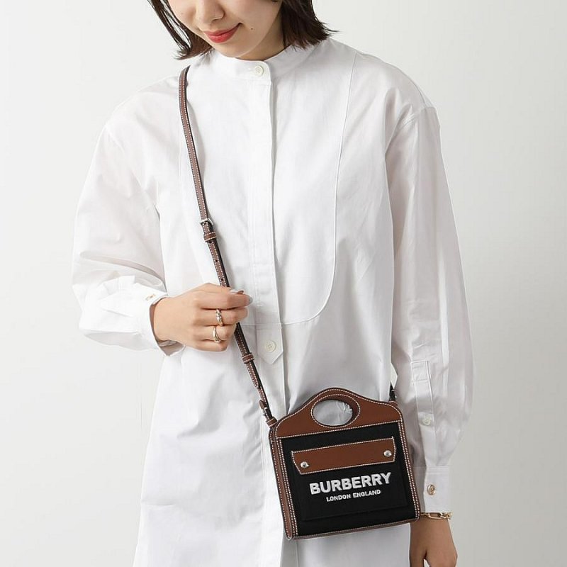 💎Han's house精品服飾💎Burberry Pocket 帆布包 斜背包 迷你 17x13x2.5cm 現貨 原價35500-5