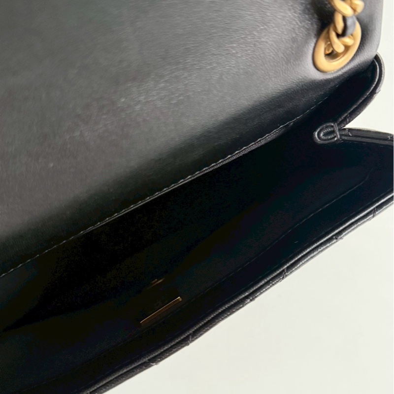 99新🆕 Chanel 香奈兒 24P 琺瑯logo吊墜鏈條包 黑色金釦-10