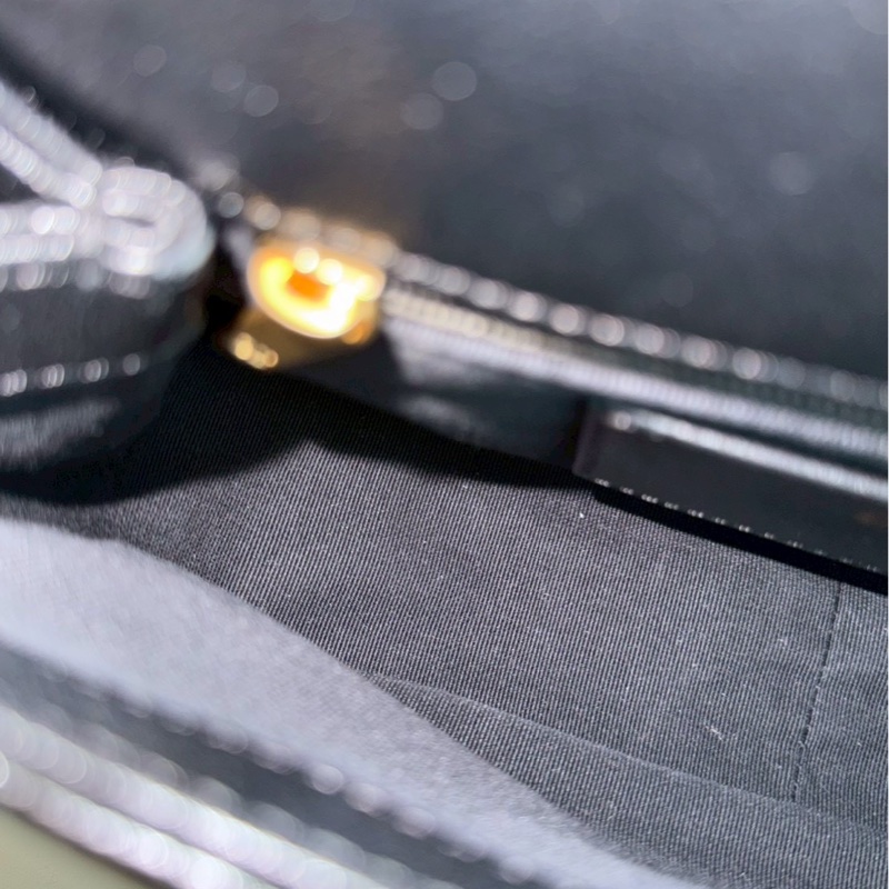 99新🆕 Chanel 香奈兒 24P 琺瑯logo吊墜鏈條包 黑色金釦-13