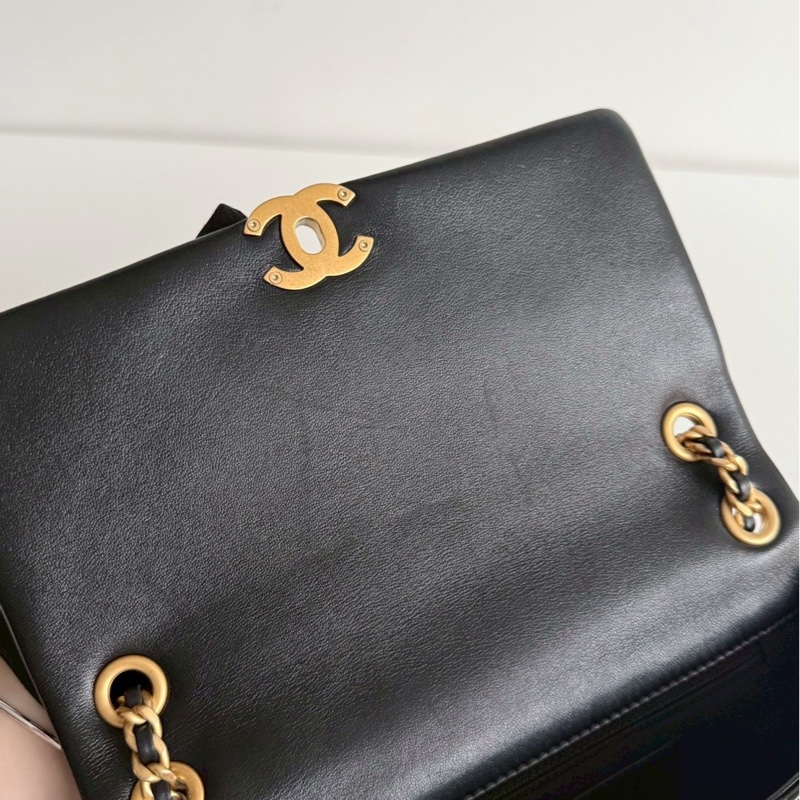 99新🆕 Chanel 香奈兒 24P 琺瑯logo吊墜鏈條包 黑色金釦-14