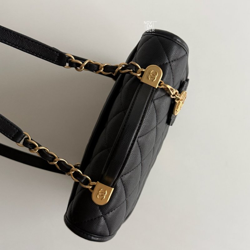98新✨全配有購置🙌🏻 Chanel 香奈兒 25B 四葉草雙肩後背包 黑色金釦-3