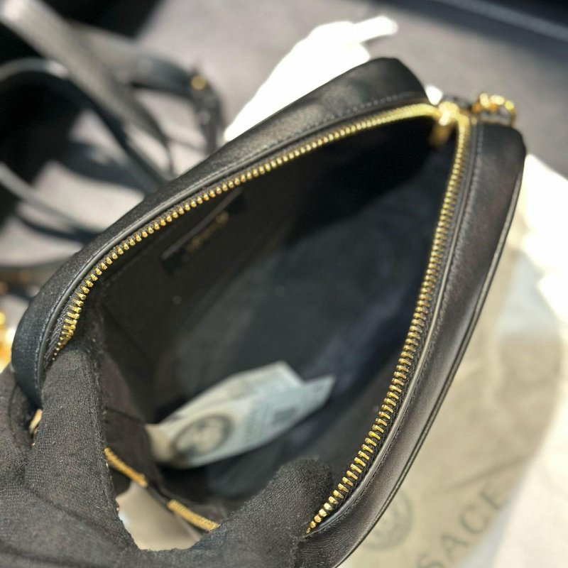 💎Han's house精品服飾💎 VERSACE 凡賽斯 女神頭 頂級黑牌 小羊皮 側背包 小號-4