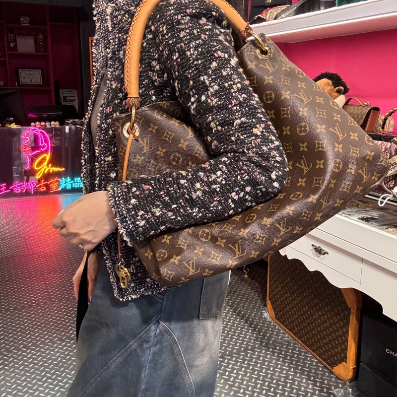 Lv Artsy 肩背包/王吉娜古董精品-1