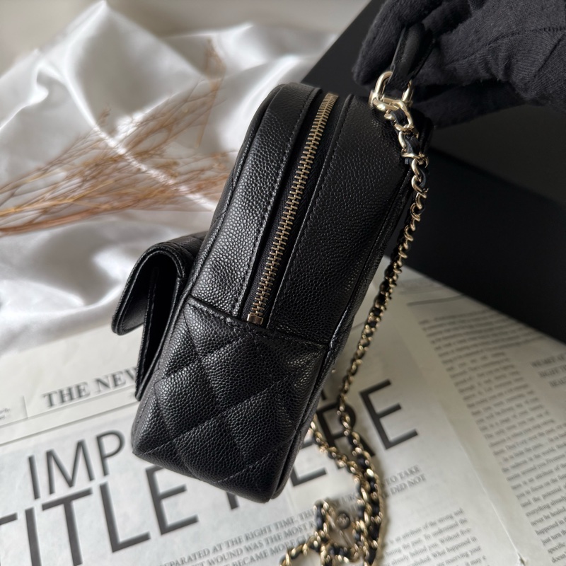 粒紋牛皮翻蓋口袋迷你後背包/小書包(黑色)-3