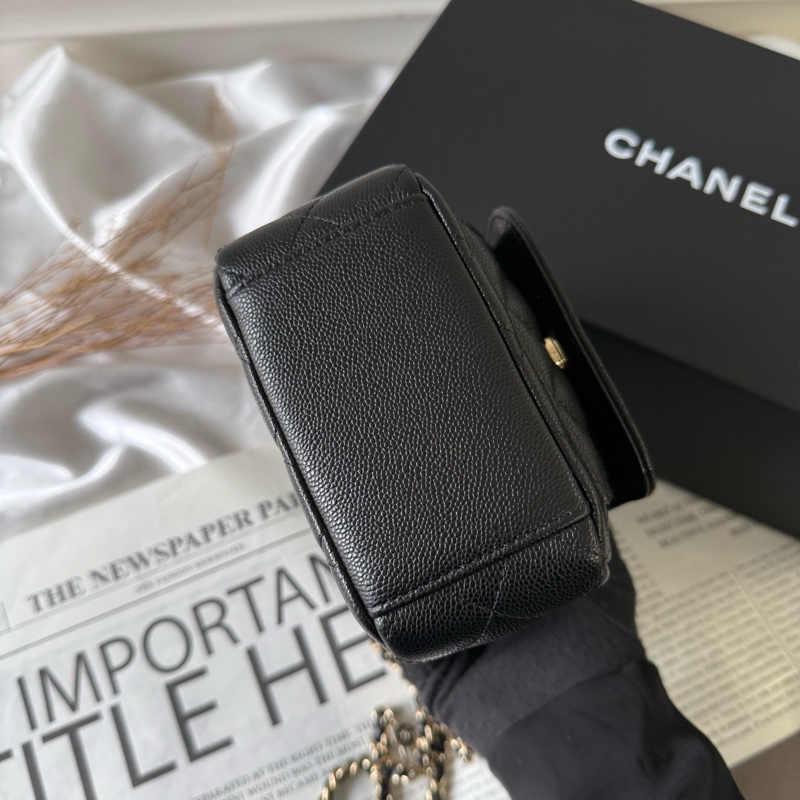 粒紋牛皮翻蓋口袋迷你後背包/小書包(黑色)-4