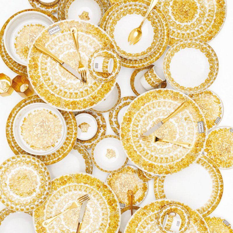 💎Han's house精品服飾💎VERSACE 凡賽斯 LOGO 女王頭 陶瓷牆壁裝飾盤 盤子 德國製造 18CM 現貨 原價4900-1