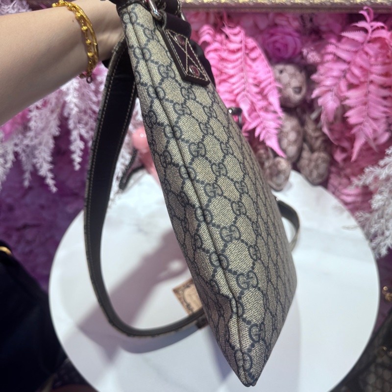 Gucci 信封斜背包/王吉娜古董精品-4