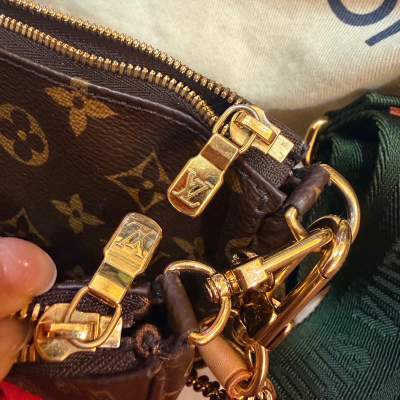 LV 三合一綠色-2