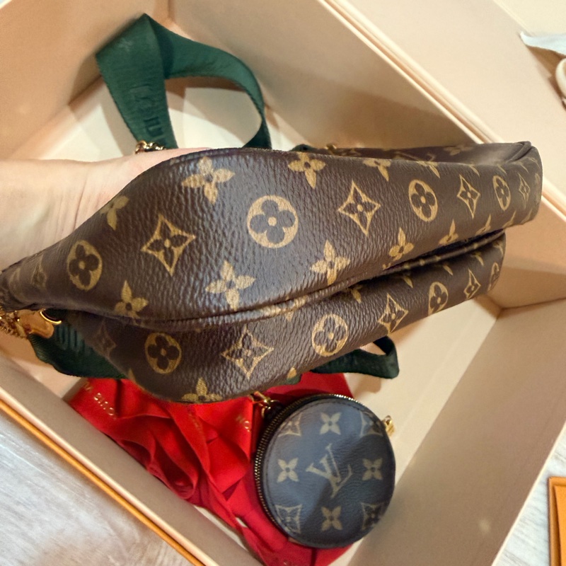 LV 三合一綠色-5