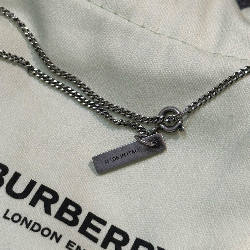 💎Han's house精品服飾💎 BURBERRY 戰馬 項鏈 現貨 原價19000-1