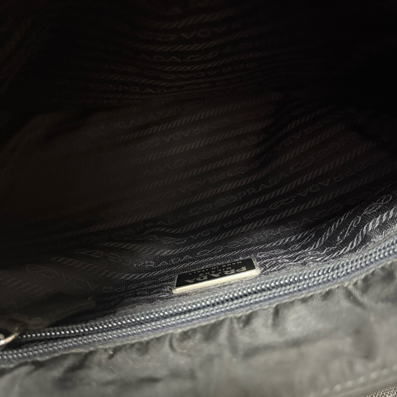 Prada 經典黑色尼龍托特包 Nylon tote bag-15