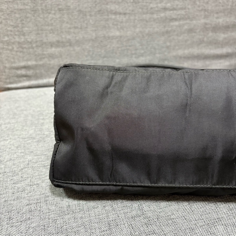 Prada 經典黑色尼龍托特包 Nylon tote bag-21
