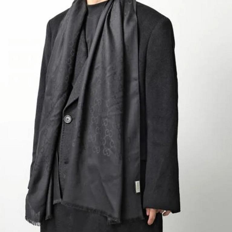 💎Han's house精品服飾💎GUCCI 古馳 男女均可 圍巾 絲巾 披肩 雙面用 181×46cm-2