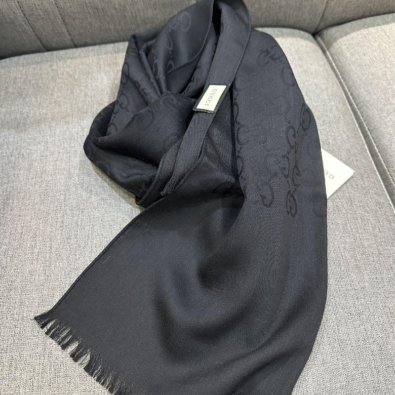💎Han's house精品服飾💎GUCCI 古馳 男女均可 圍巾 絲巾 披肩 雙面用 181×46cm-4