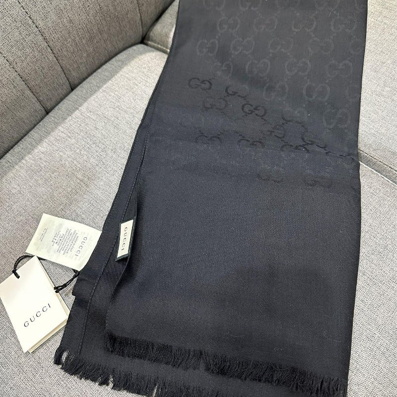 💎Han's house精品服飾💎GUCCI 古馳 男女均可 圍巾 絲巾 披肩 雙面用 181×46cm-6