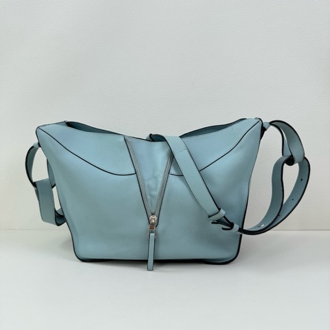 Loewe/羅意威 小號淺藍色 吊床包單肩包 銀扣