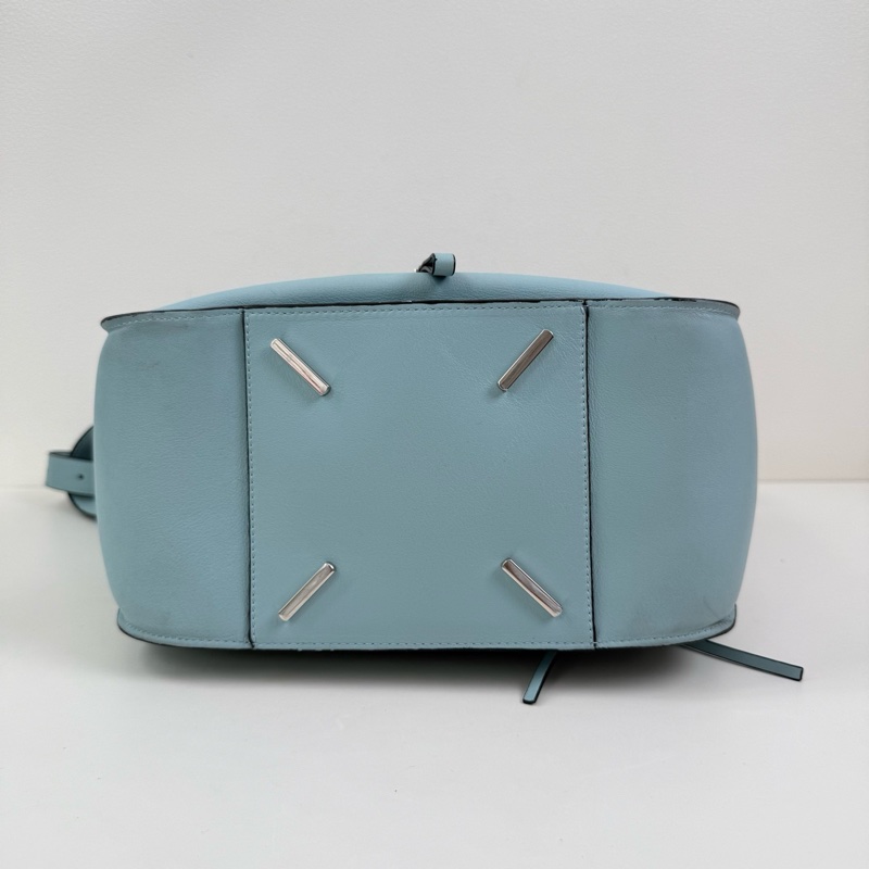 Loewe/羅意威 小號淺藍色 吊床包單肩包 銀扣-6