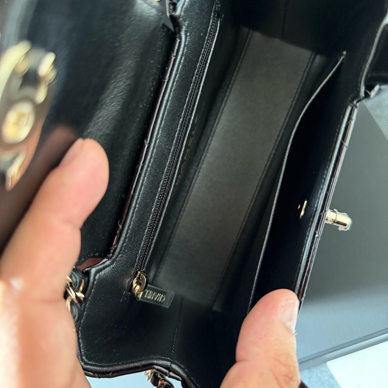 Chanel 亮面小牛皮 mini Kelly 迷你購物包 芯片款-8