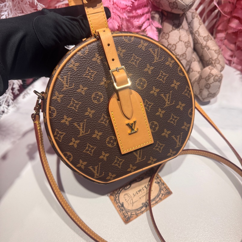 LV 圓餅包/硬盒款/王吉娜古董精品-0