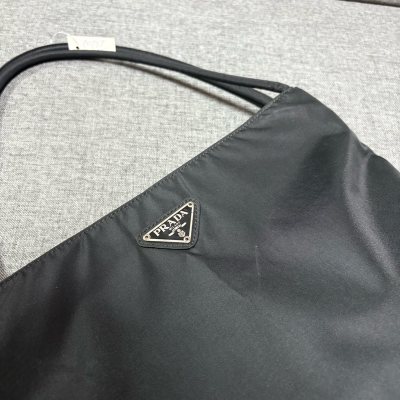 Prada 經典黑色尼龍托特包 Nylon tote bag 單肩包 手提包 28cm-6