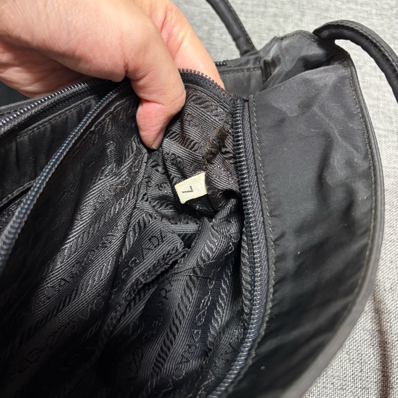 Prada 經典黑色尼龍托特包 Nylon tote bag 單肩包 手提包 28cm-20